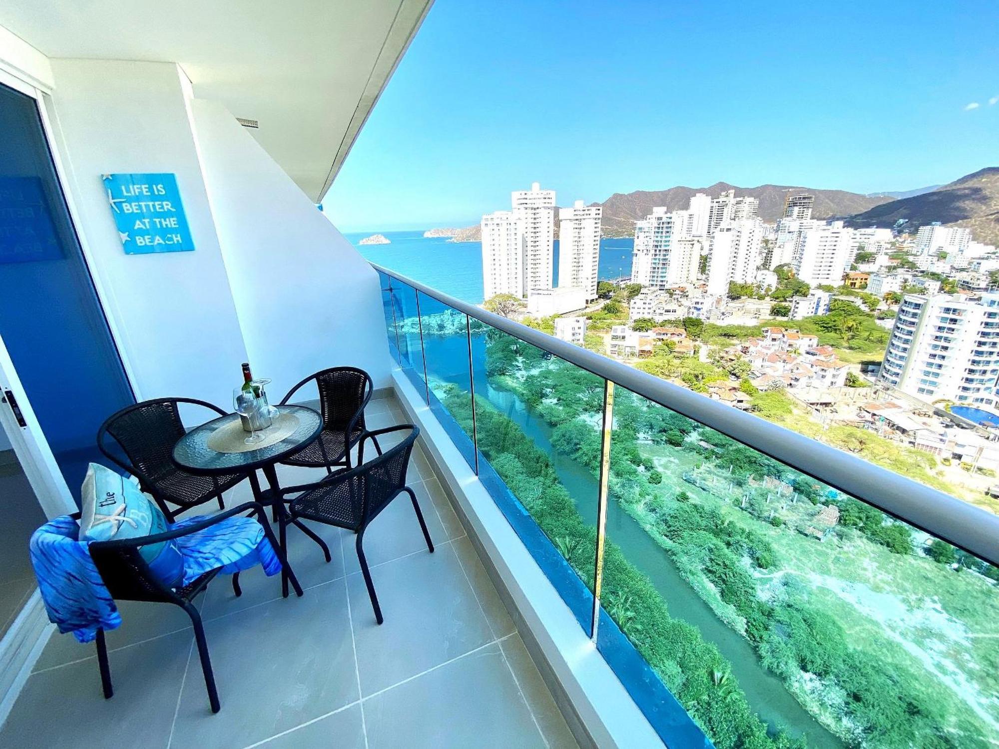 Apartamentos Reserva Del Mar - Frente Al Mar By Soho Santa Marta  Exterior photo